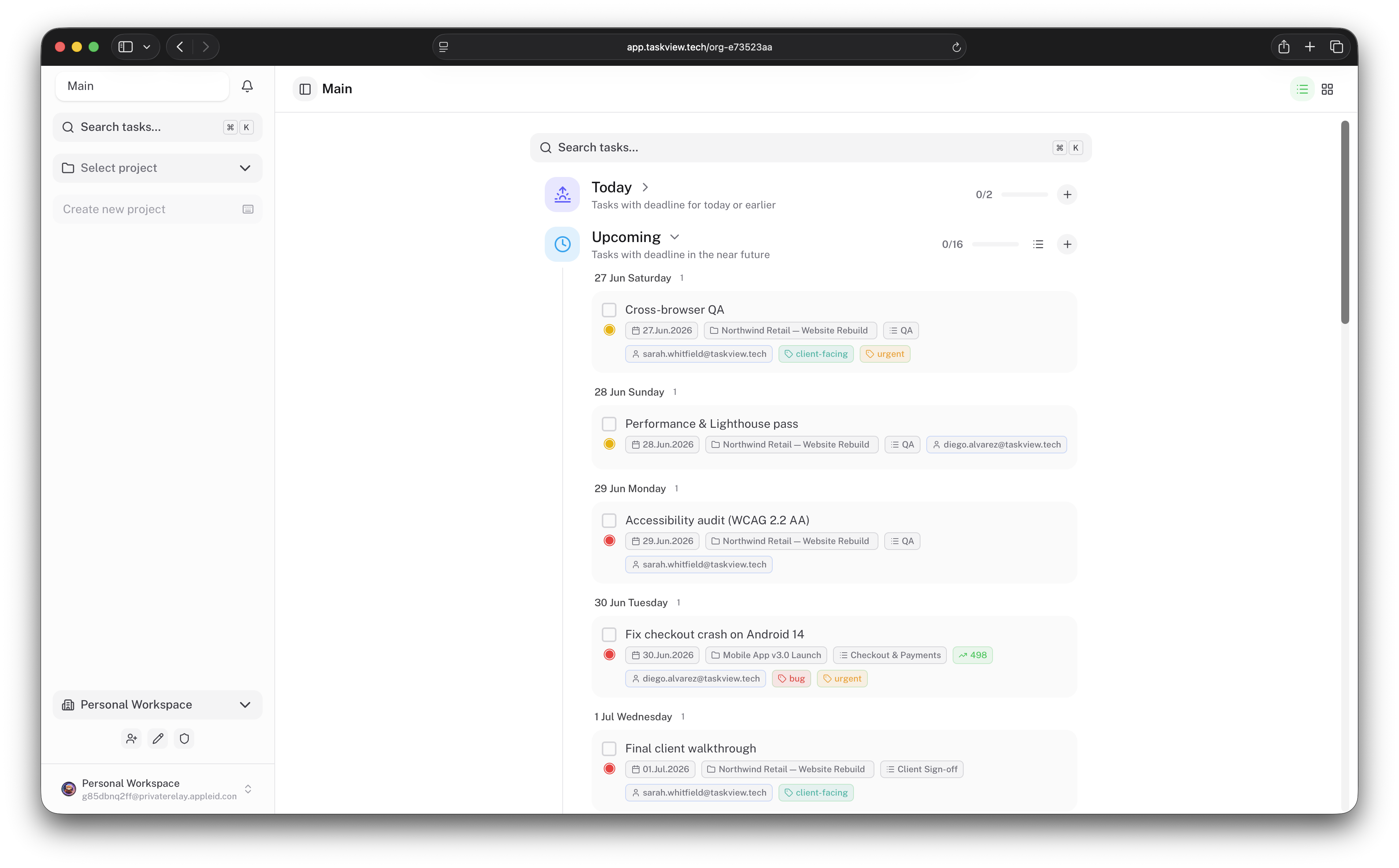 Main dashboard with collapsed sidebar (light theme)
