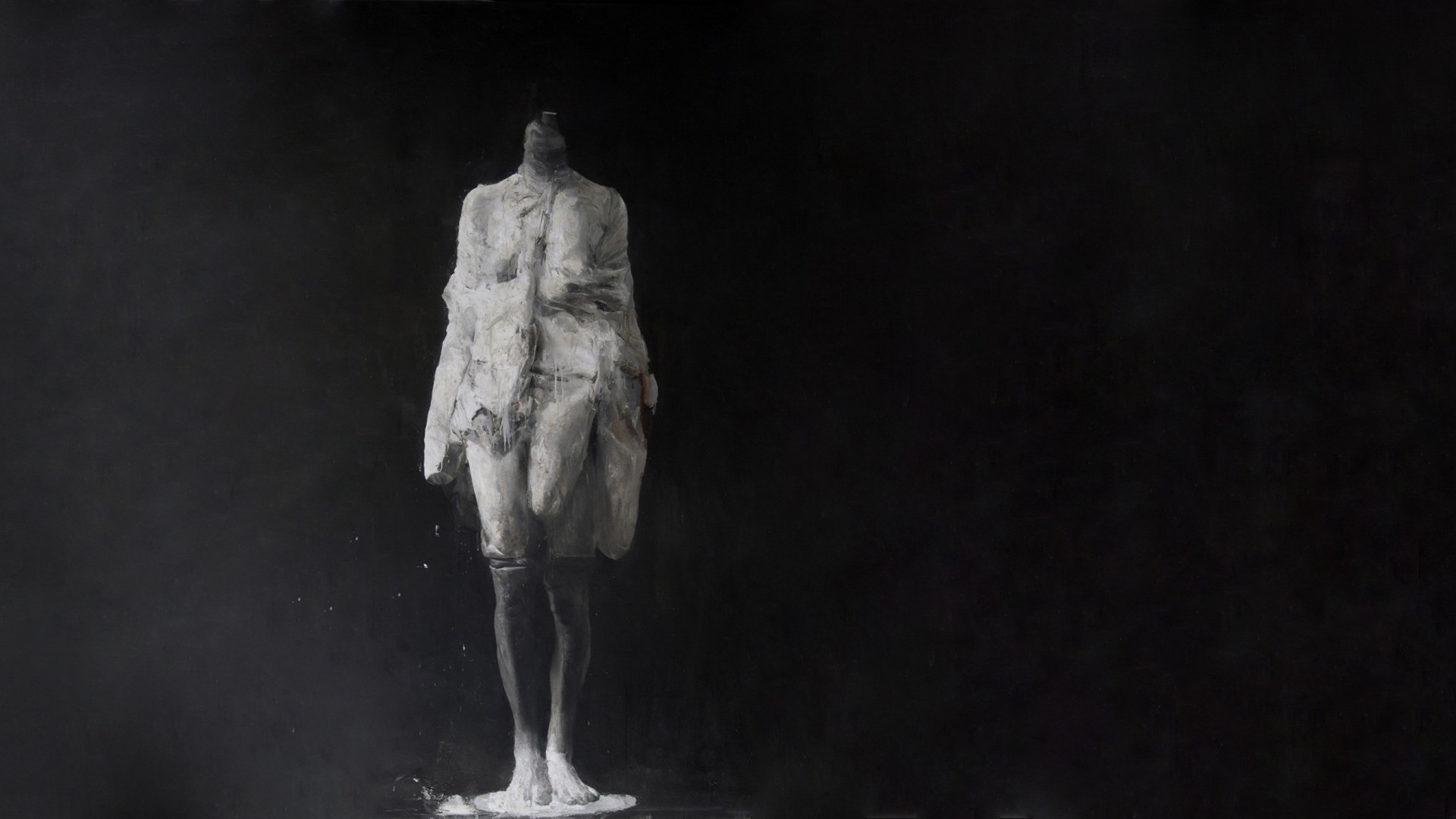 monochrome headless
